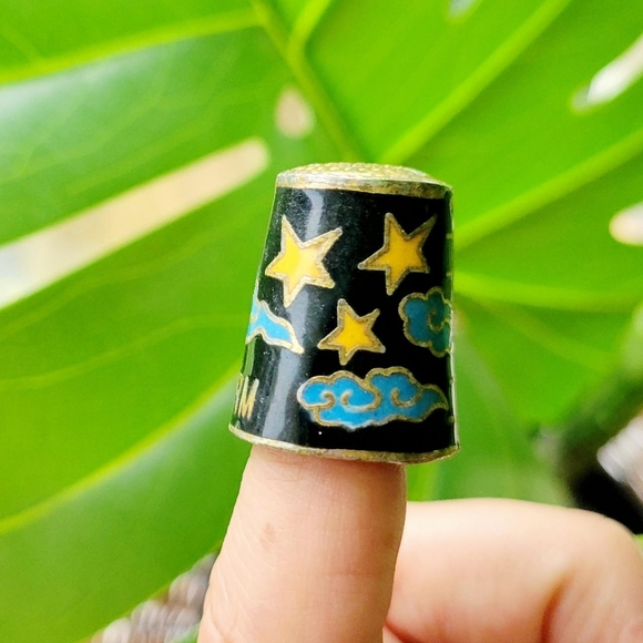 Vintage Moon Stars Night Sky Benidorm Thimble - Picture 1 of 11